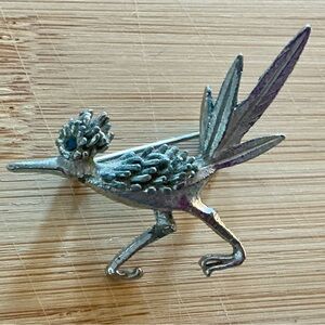 VTG ROADRUNNER PIN SILVER-TONE RED RHINESTONE EYE RUNNING BROOCH PIN Textured